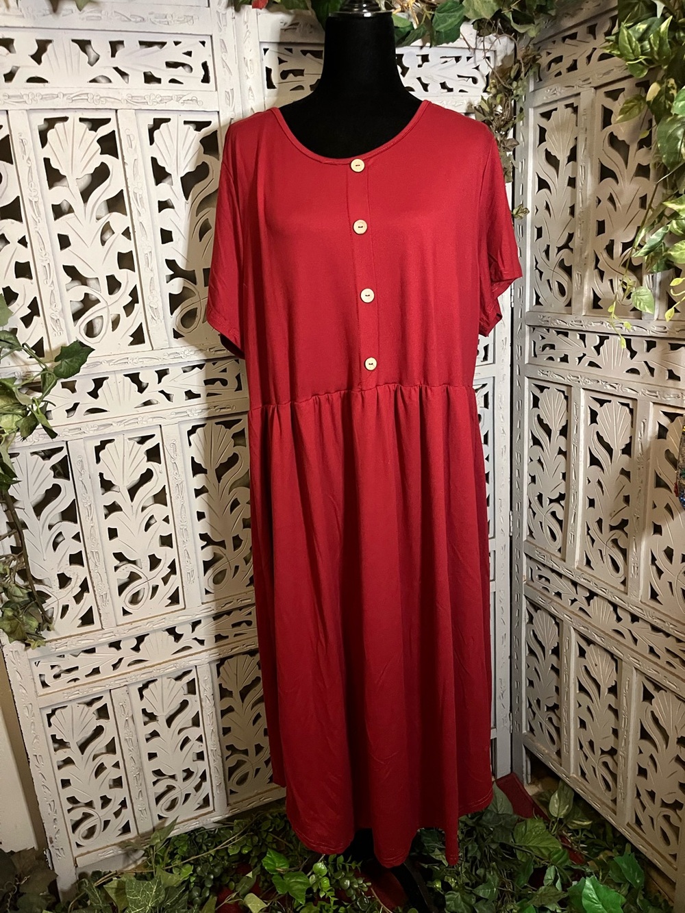BEAUTIFUL MAROON RED COMFY SHORT SLEEVE MIDI PLUS SIZE DRESS
